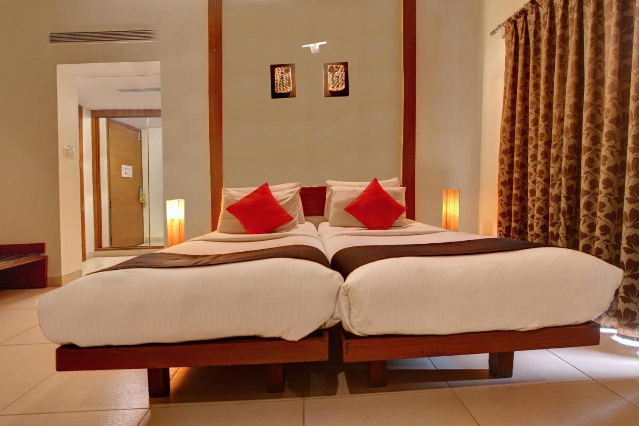 Hotel Capital O 16165 Cartier Bangalore Camera foto